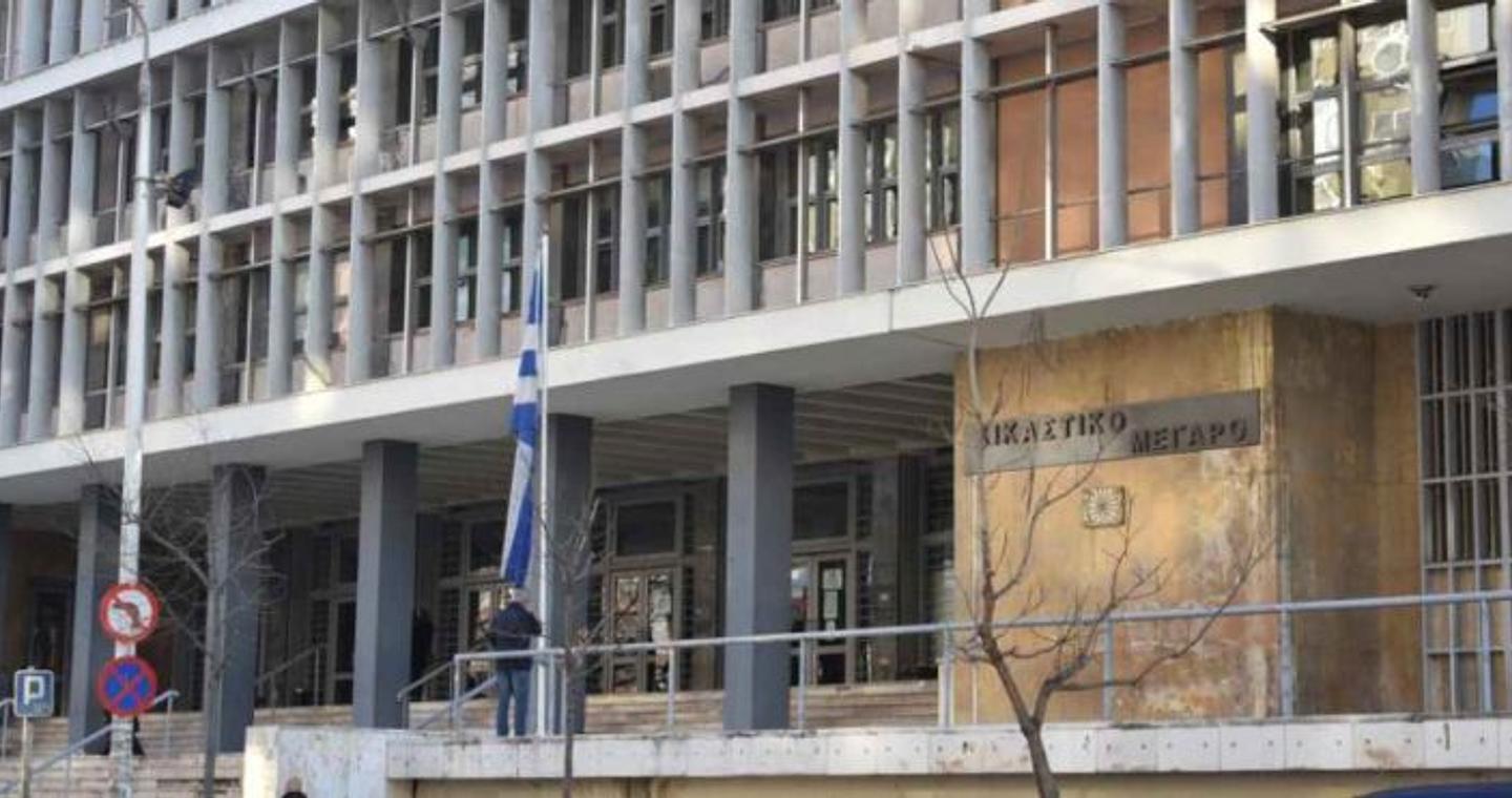 Επιβάτης προκάλεσε αναγκαστική προσγείωση αεροσκάφους στον αερολιμένα «Μακεδονία» – Παραπέμφθηκε να δικαστεί με την αυτόφωρη διαδικασία