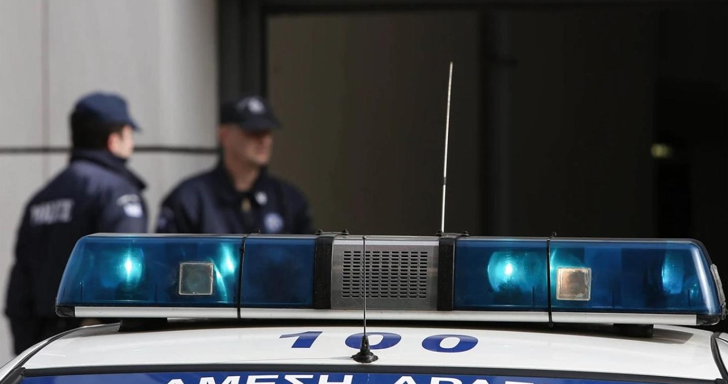 Καύσιμα: Δεκαπέντε συλλήψεις από το ελληνικό FBI για λαθρεμπόριο σε βενζινάδικα ανά την Ελλάδα