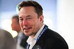 Έλον Μασκ: Παραμένει στην Tesla με νέο πακέτο-μαμούθ 29 δισ.!