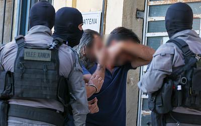 Κρήτη: Εκβιασμοί σε κληρικούς και επιχειρηματίες για εκκλησιαστική περιουσία