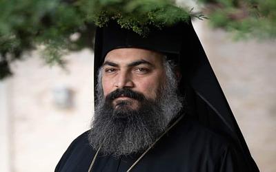 Σκάνδαλο στην Εκκλησία: Αρχιμανδρίτης καταγγέλλει "σκοτεινούς κύκλους"!