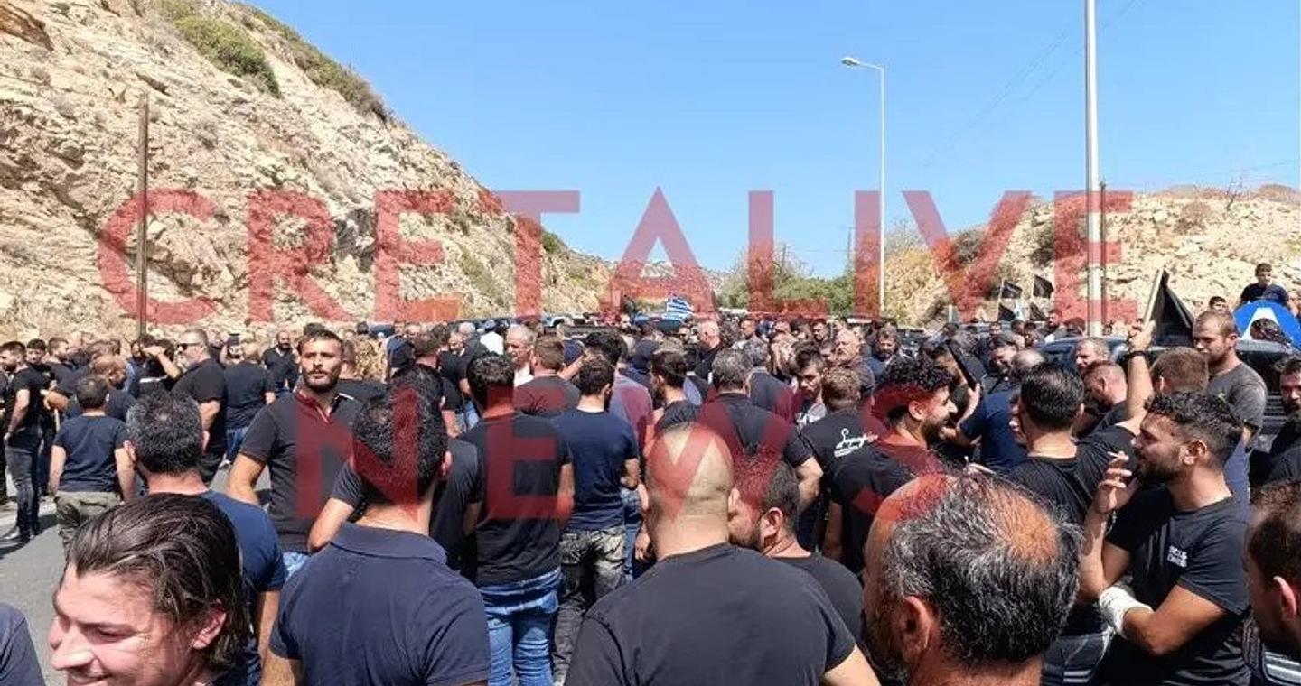 Κρήτη: Στους δρόμους οι κτηνοτρόφοι – «Το σκάνδαλο είναι της πολιτικής ηγεσίας και την πληρώνουμε εμείς»