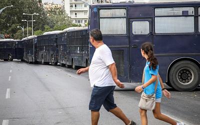 Θεσσαλονίκη: «Φρούριο» για τη ΔΕΘ – Δρακόντεια μέτρα ασφαλείας!