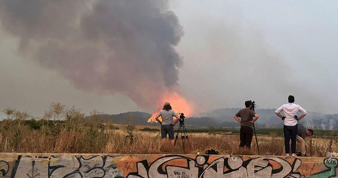 Σε εξέλιξη η μεγαλύτερη φωτιά στη νότια Γαλλία από το 1949 - Εχει κάψει περιοχή μεγαλύτερη από το Παρίσι
