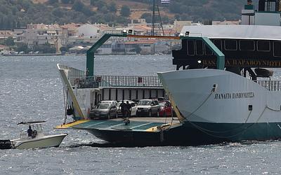 Φέρι μποτ Νέα Στύρα: Θρίλερ με ρήγμα 20 μέτρων – Τι θα γίνει;